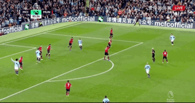 意天空：孔蒂与球员有摩擦，上轮赛后发火是因为他感觉到背叛