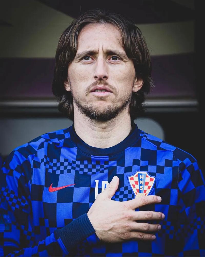 美记：字母哥在2020年确实想加盟热火，还有意与东契奇联手