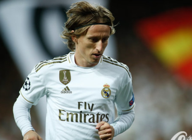 三分雨把对手淋到怀疑人生